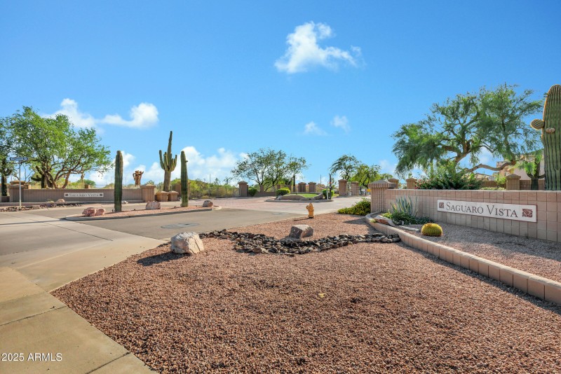 7555 E Laurel St-59