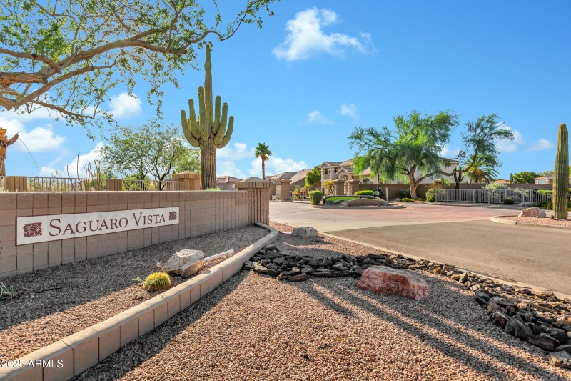 7555 E Laurel St-60