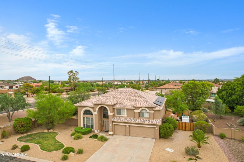 7555 E Laurel St-63