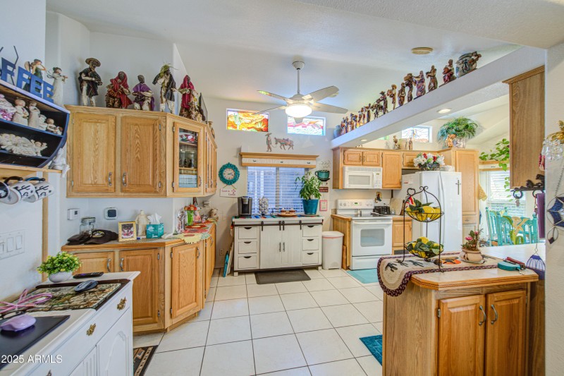 Kitchen 1