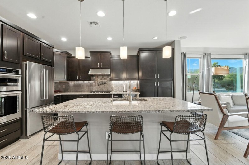 20884 W Minnezona Ave-24