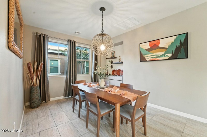 20884 W Minnezona Ave-34