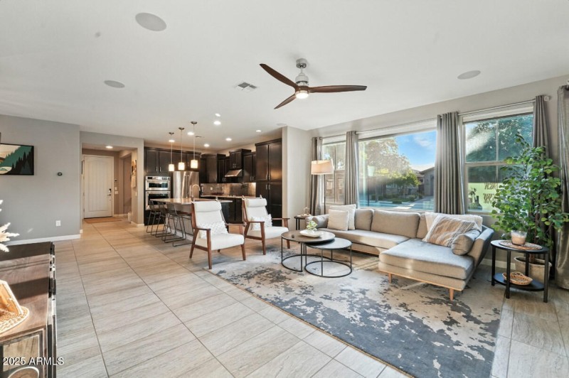 20884 W Minnezona Ave-39