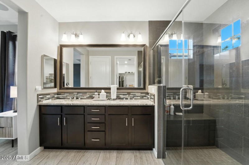 20884 W Minnezona Ave-52