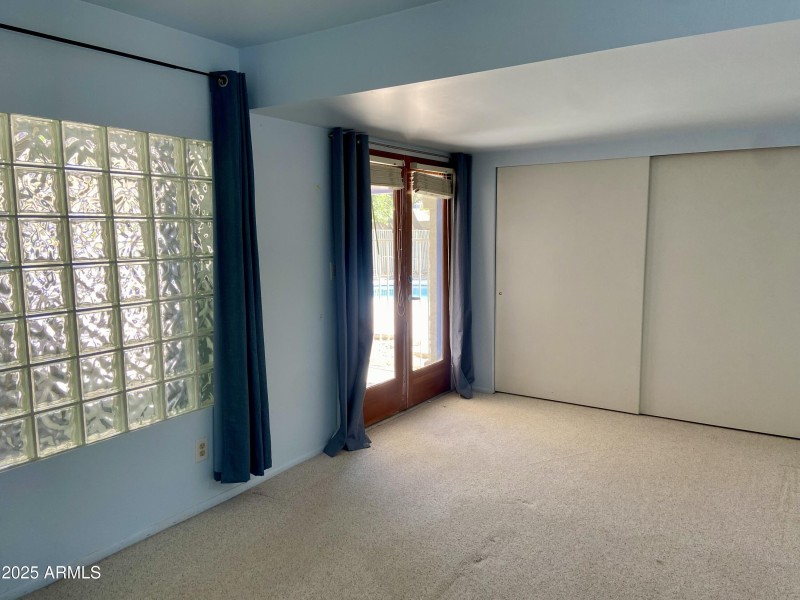 BR 4 w/ patio access