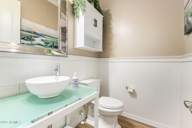 Black_Rock_Powder_Room