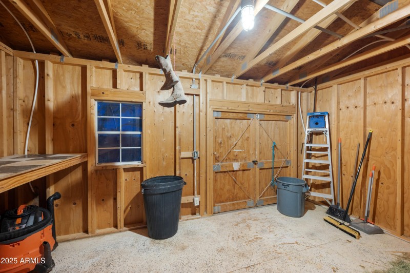 barn