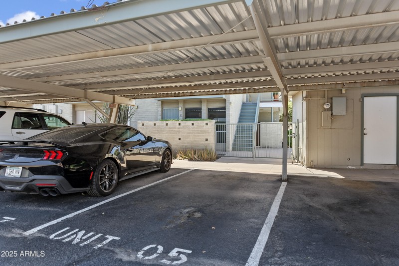 4901N73rd5-028