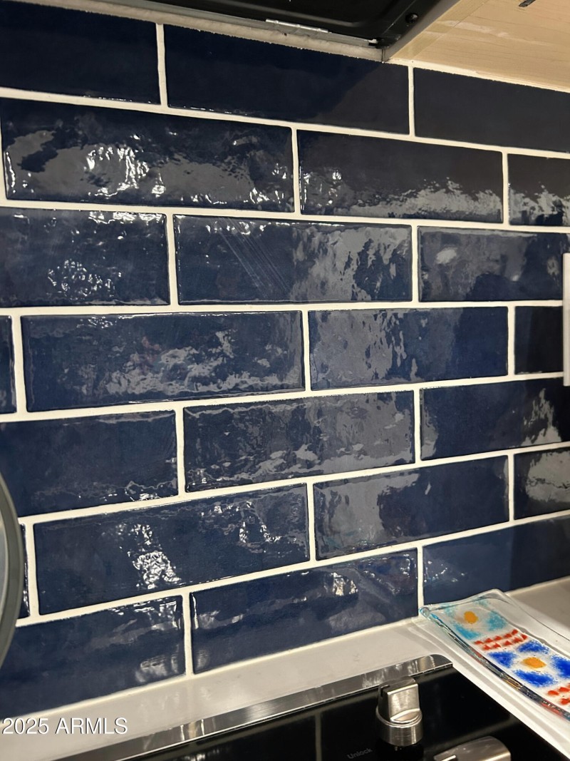 2715 kitchen backsplash GL