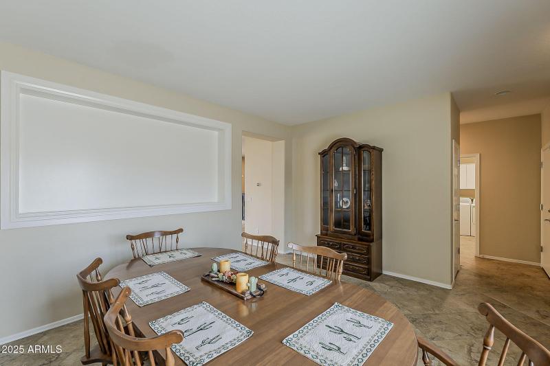 25-web-or-mls-Palm Springs Trail-8