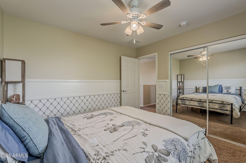 48-web-or-mls-Palm Springs Trail-31