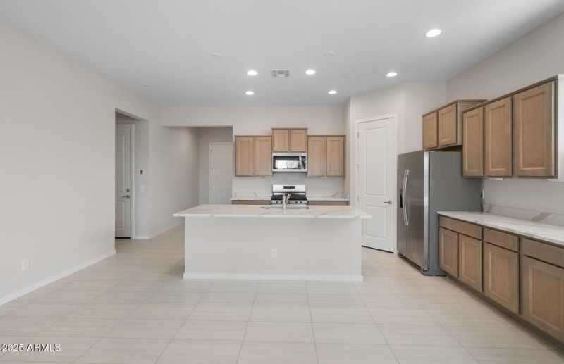 Cafe/Kitchen