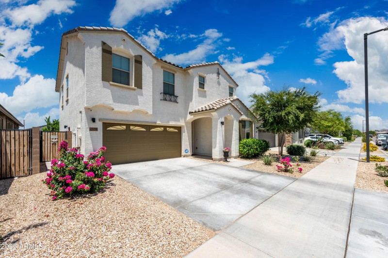 25218 N 143rd Ln-Surprise AZ 85387-2 cop