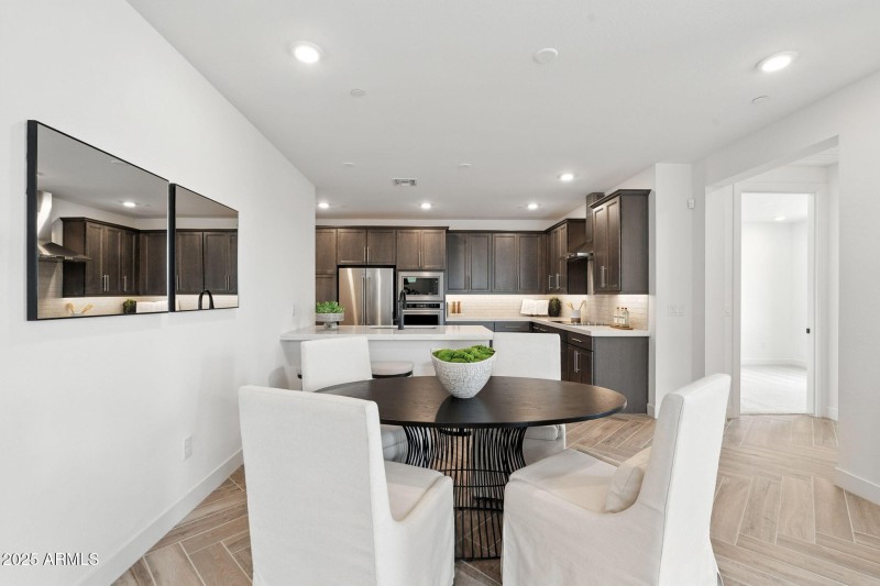 Casual Dining Area