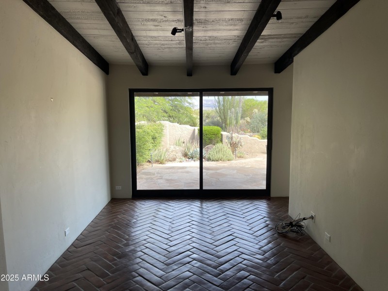 12 great room side room