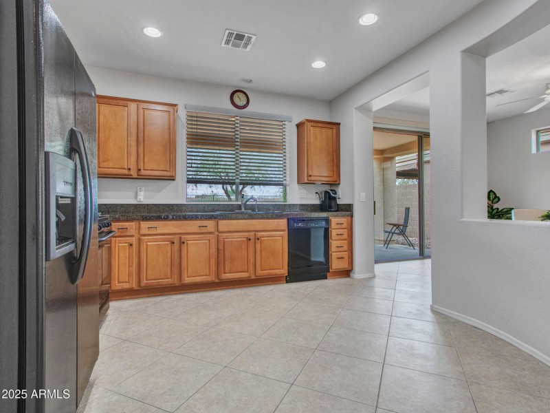 04-Kitchen-(3)
