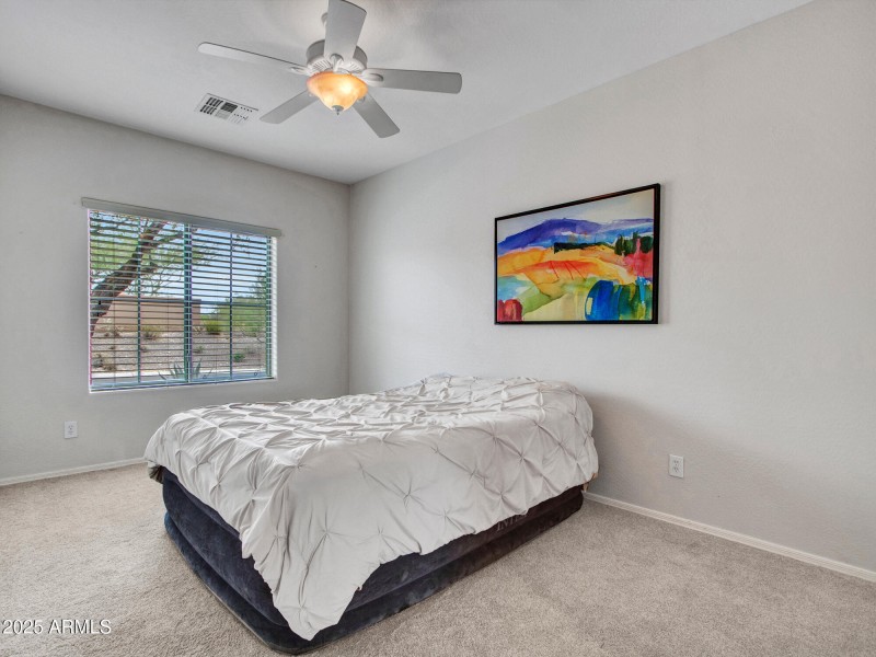 06-Bedroom-(1)