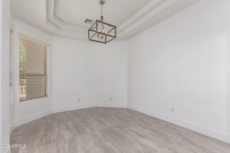 683c77_14 - Buckboard