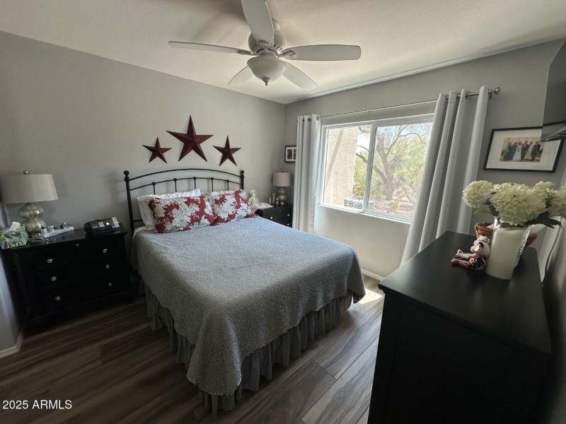 bedroom0396