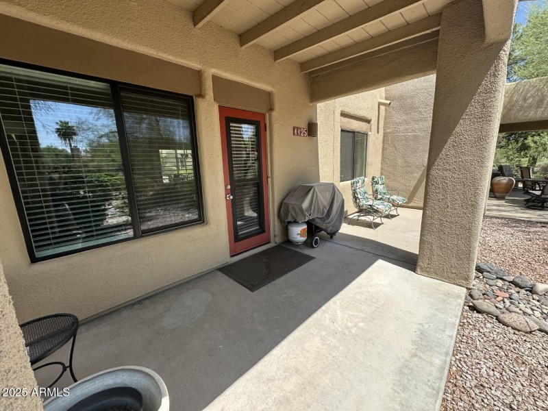 outside back 0393