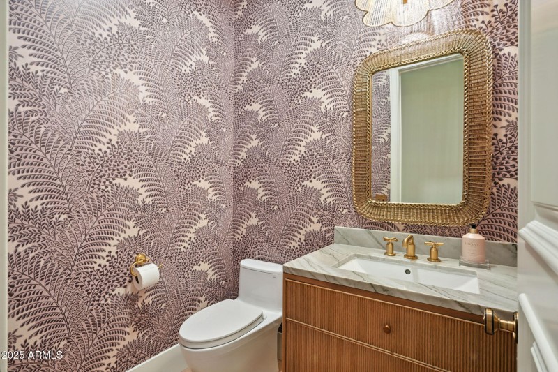 40-web-or-mls-Oakwood-40