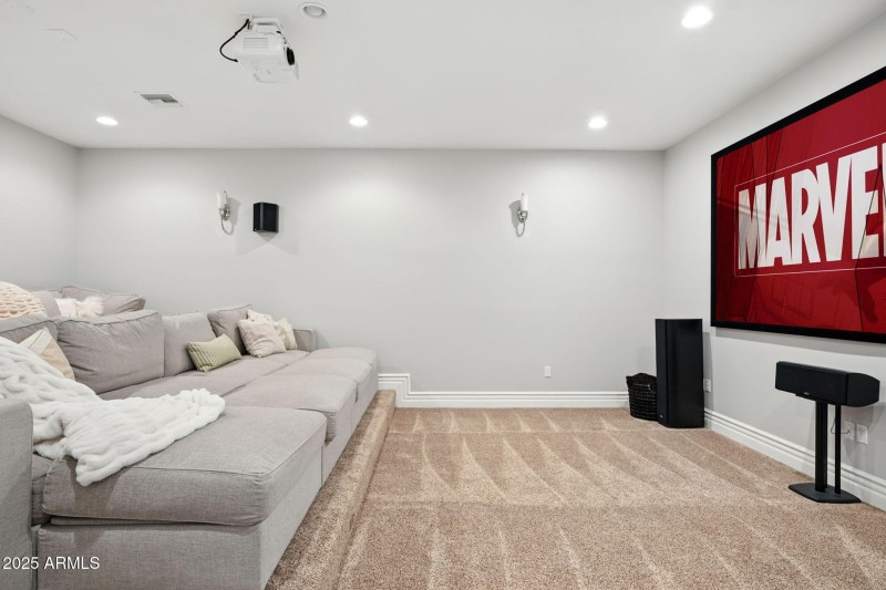 49-web-or-mls-Oakwood-49