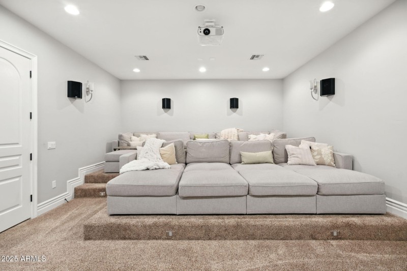 51-web-or-mls-Oakwood-51