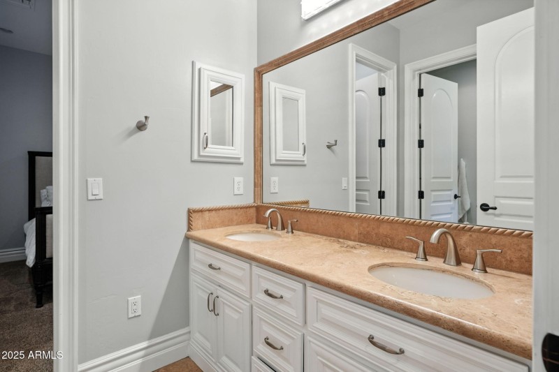 53-web-or-mls-Oakwood-53