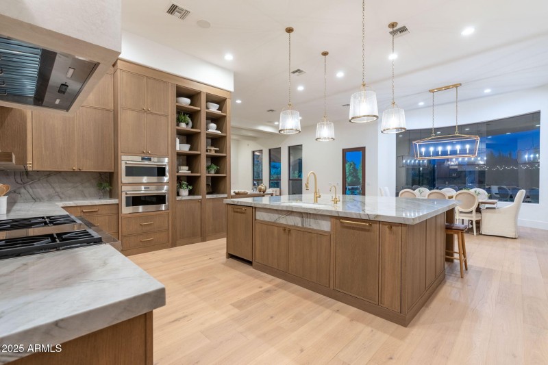 95-web-or-mls-Oakwood-95