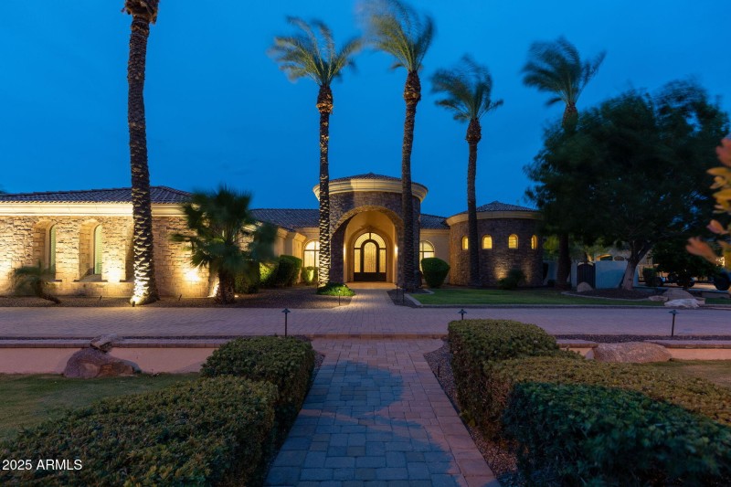116-web-or-mls-Oakwood-116