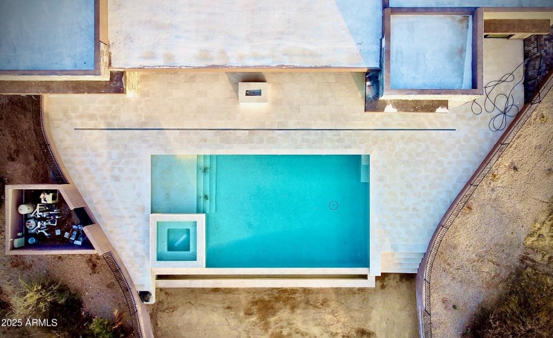 Pool 2