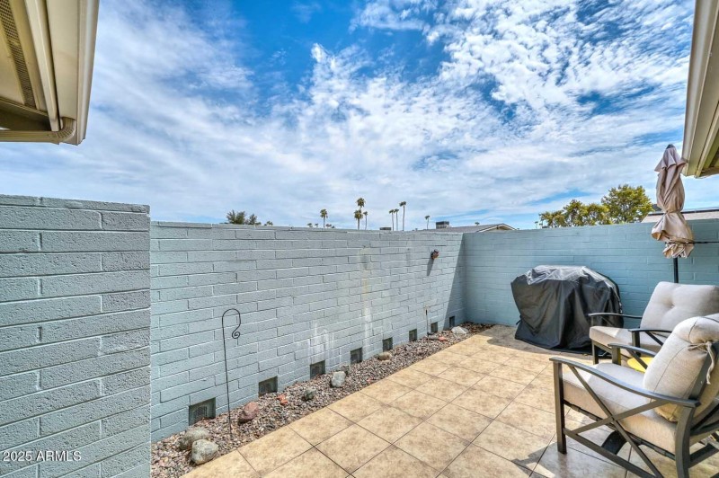Patio2