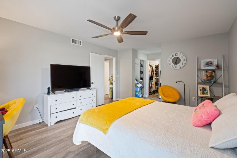 18-Primary Bedroom