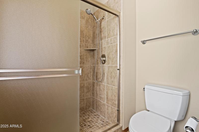 Main Floor Primary En Suite Bathroom