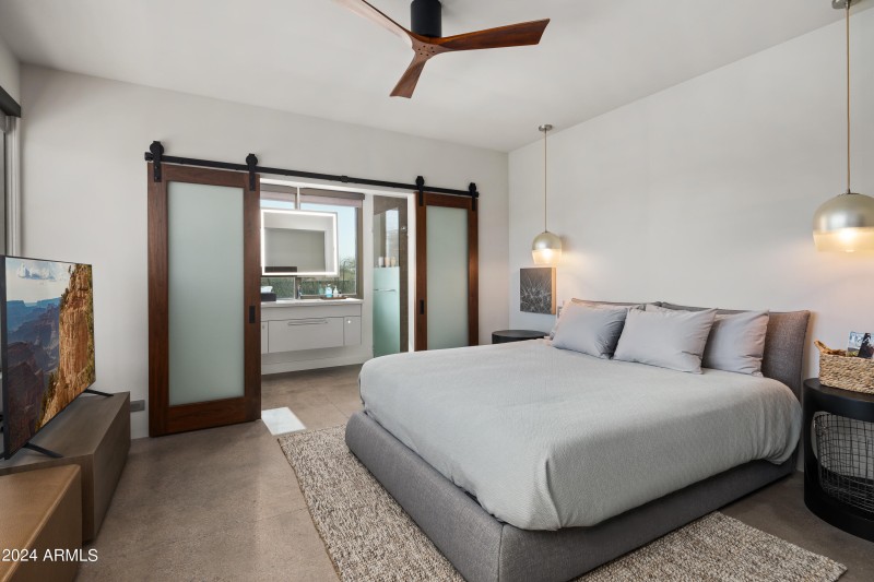 PageCo_15310NSandyBluffRd_WEB-39