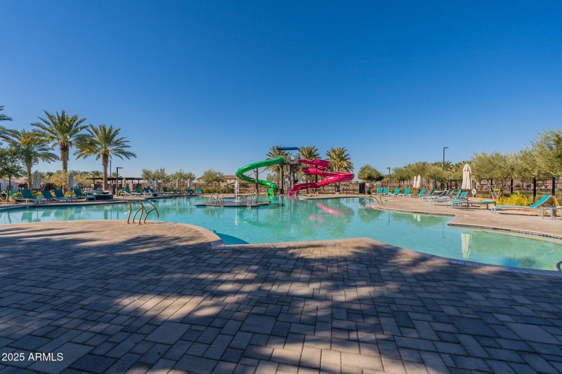 Cadence Community Amenities