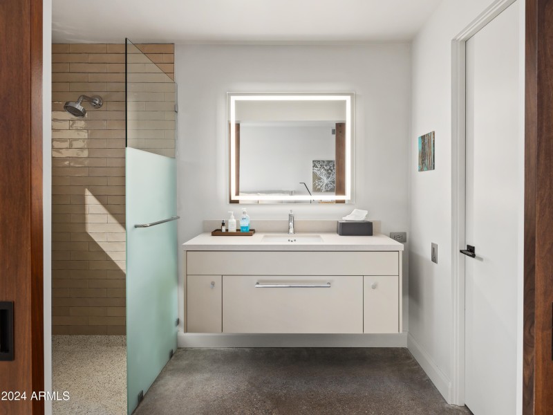 ImageCo_15310NSandyBluffRd_WEB-6