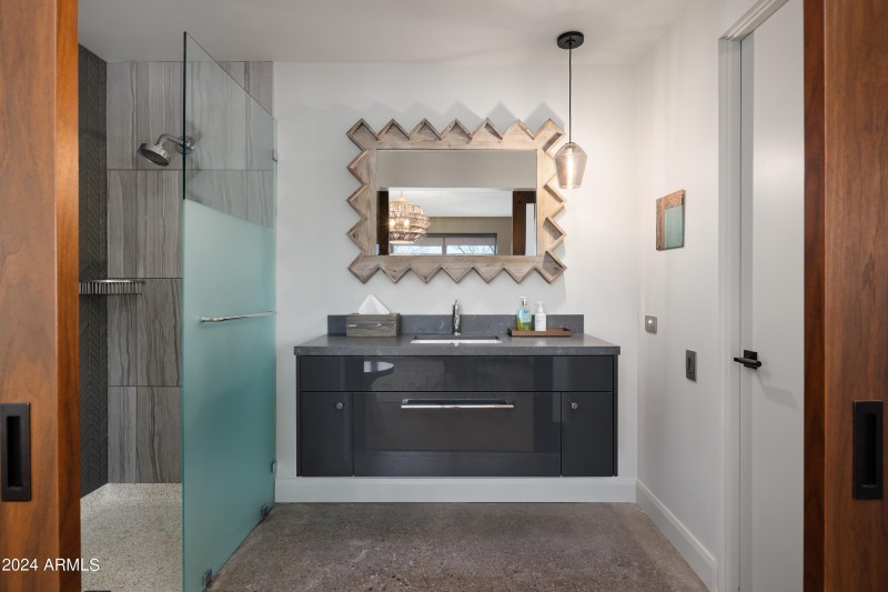 mageCo_15310NSandyBluffRd_WEB-12