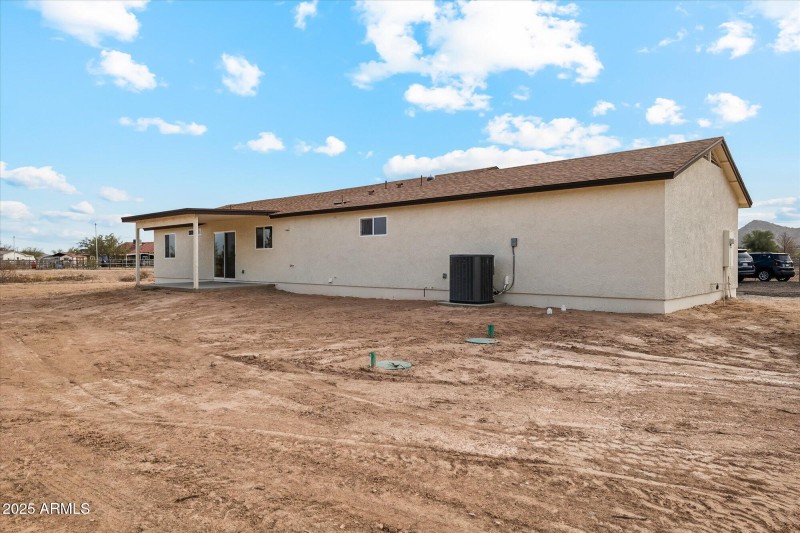 1,512 Rear House 2