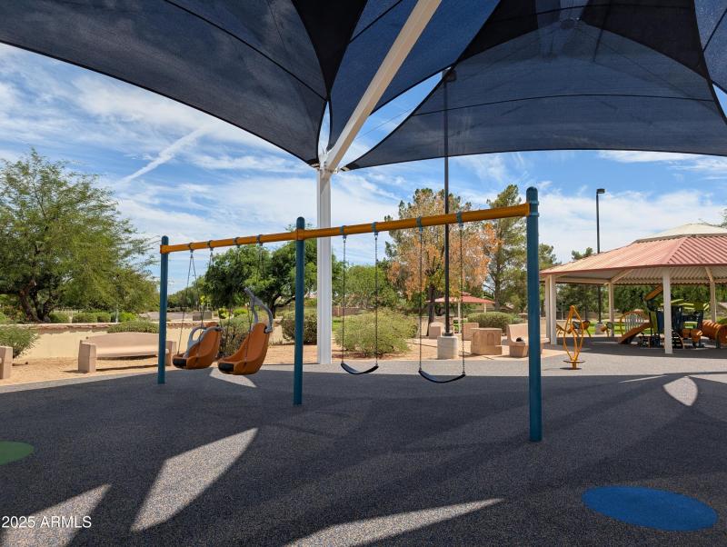 PXL_20250901_203446253