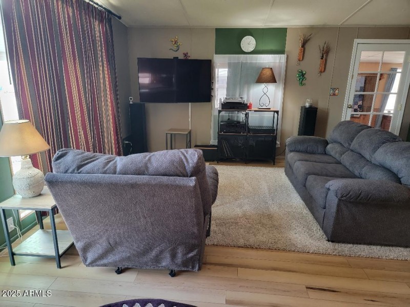 3806 family room