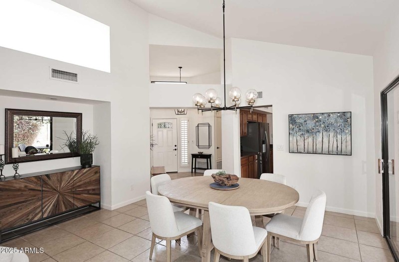 Dining Room2