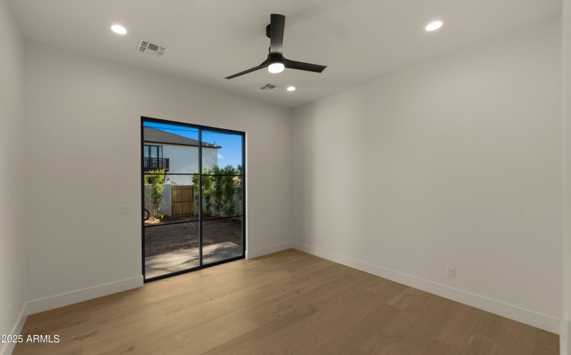 Downstairs EnSuite1