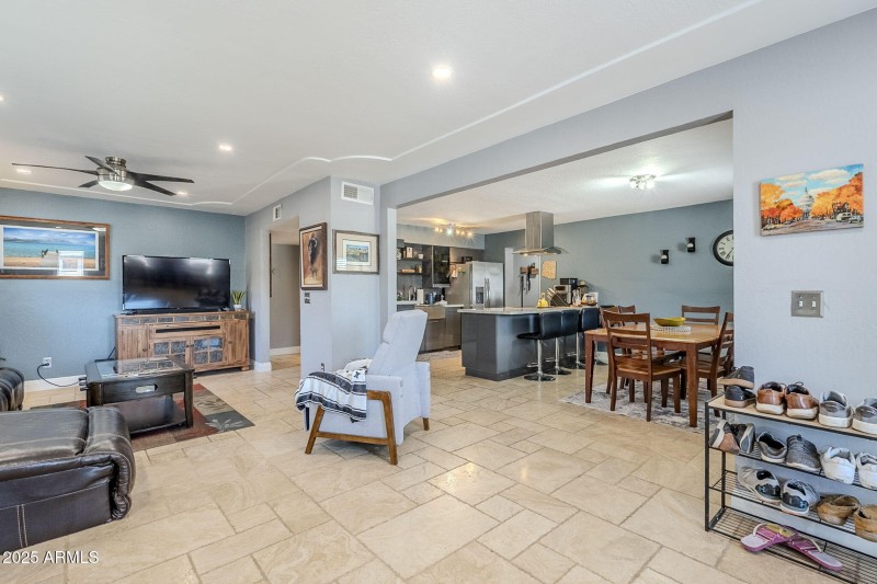 9-web-or-mls-Coronado-9