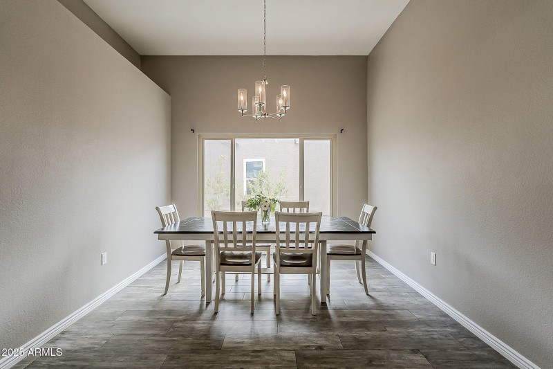 11-web-or-mls-Heather-11