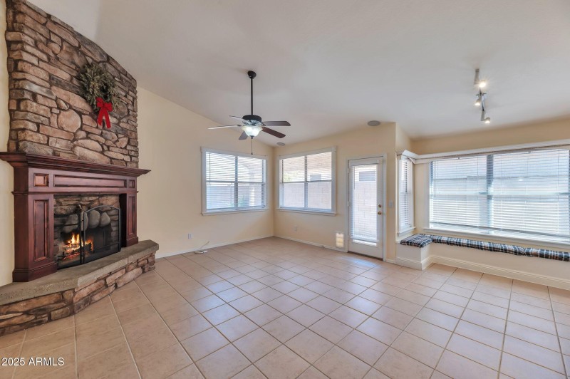 5-web-or-mls-QP- 780_8395