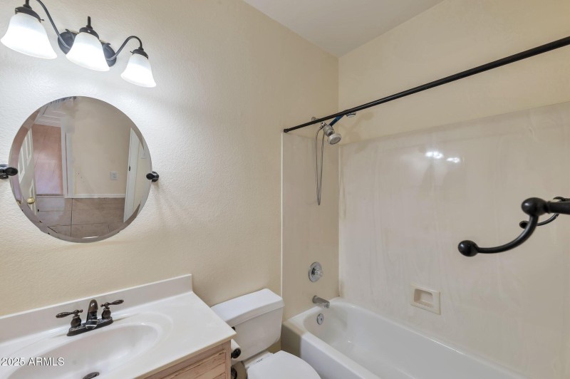 9-web-or-mls-QP- 780_8399