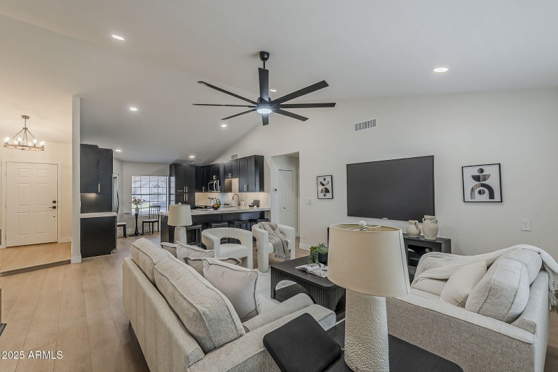 8-web-or-mls-Encinas-8