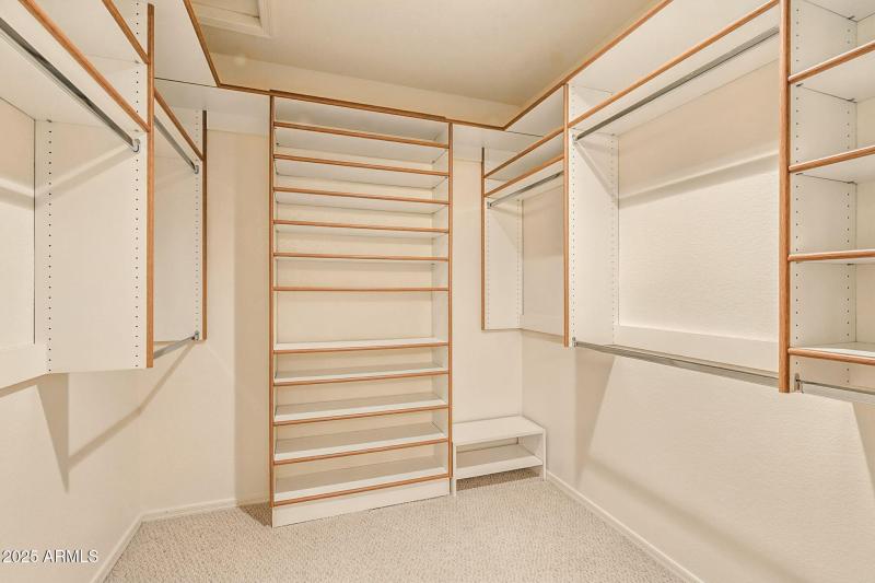 34-web-or-mls-Piccadilly-34