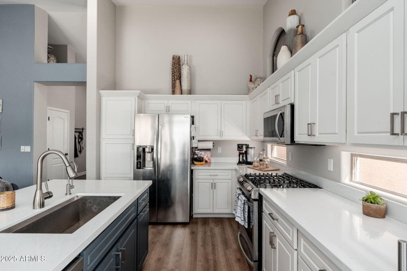 10035 E Janice Way - 12